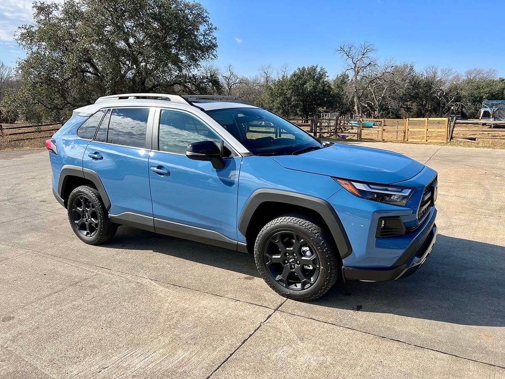 2024 Toyota RAV4 TRD Off-Road ex.jpg