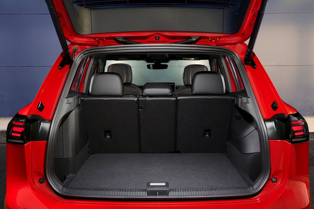 vw2024tiguan885103560_1200.jpg